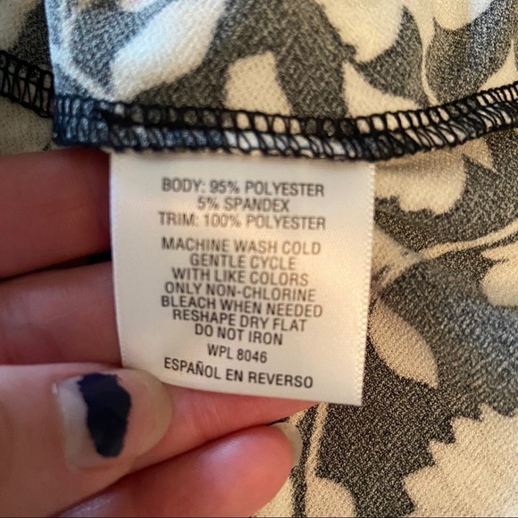 Charter club‎  floral blouse - Picture 7 of 8